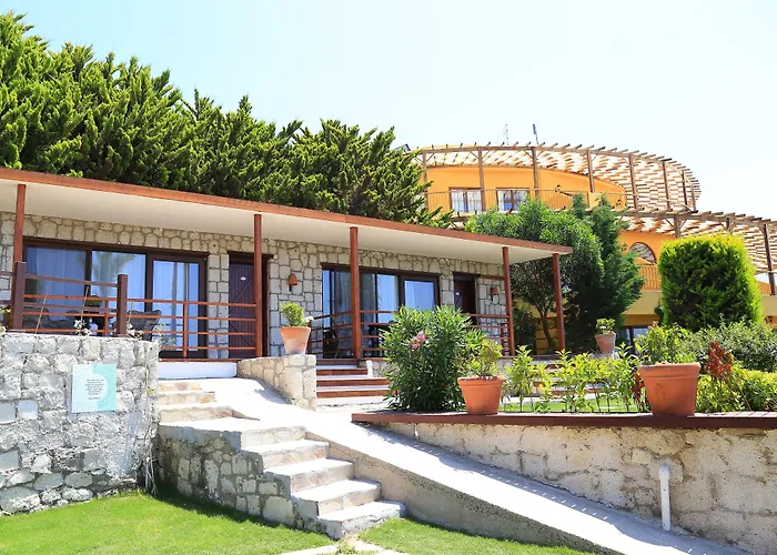 3-Sterne-Hotel: Ceshme Plus Hotel